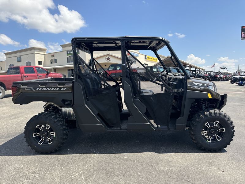 2025 Polaris RANGER CREW XP 1000 TEXAS EDITION BRONZE PEARL METALLICImage 3