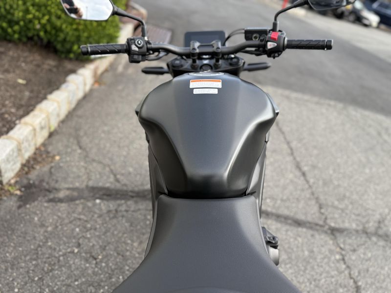 2025 Honda CB500FImage 6