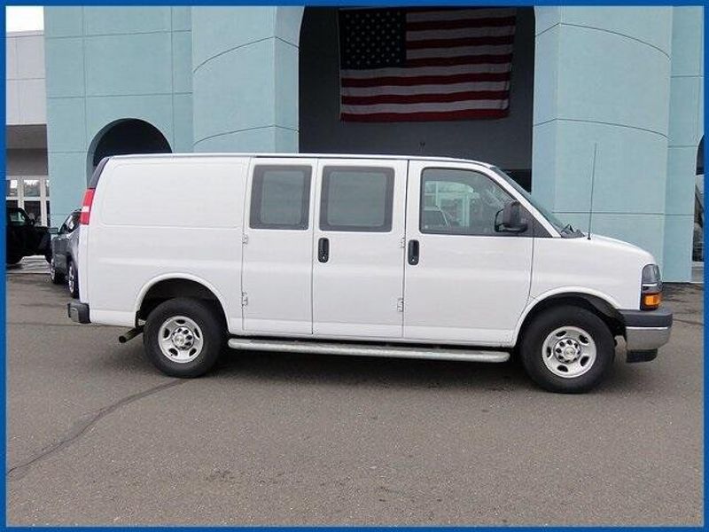 2023 Chevrolet Express Cargo Work VanImage 2