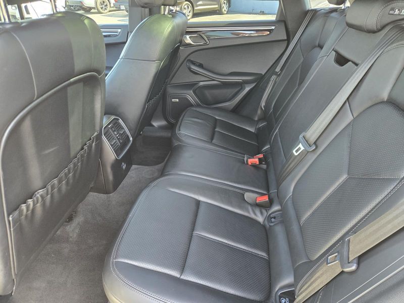 Used 2021 Porsche Macan AWD