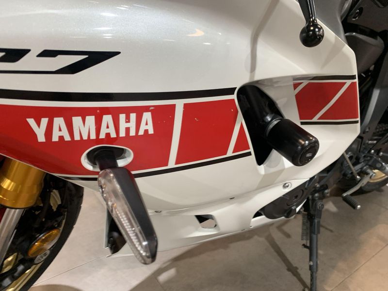 Used 2022 Yamaha YZF-R7 CA Image 24