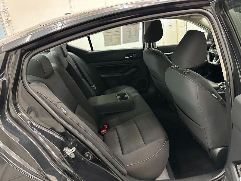 2021 Nissan Altima 2.5 SVImage 25