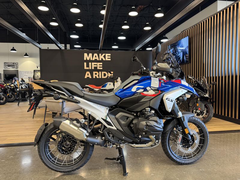 2025 BMW R 1300 GS - TROPHY - RACING BLUE METALLIC 
