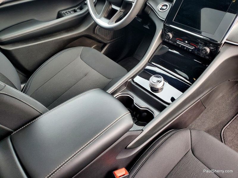 Used 2025 Jeep Grand Cherokee L Laredo X