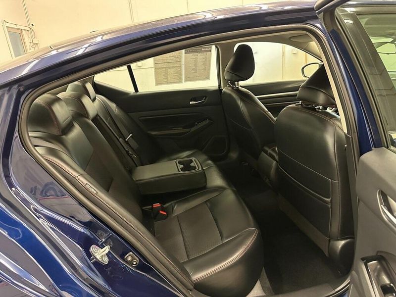 2023 Nissan Altima 2.5 SRImage 25