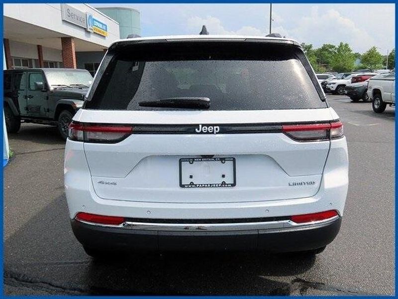 New 2025 Jeep Grand Cherokee LimitedImage 6