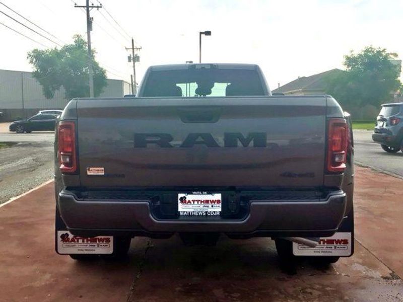 New 2026 RAM 3500 Big Horn Crew Cab 4x4 8