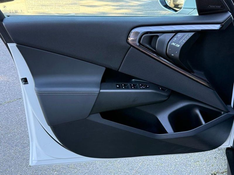 Used 2025 BMW X3 30 xDriveImage 18