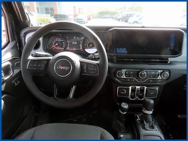 New 2025 Jeep Wrangler 4-DOOR SPORT S