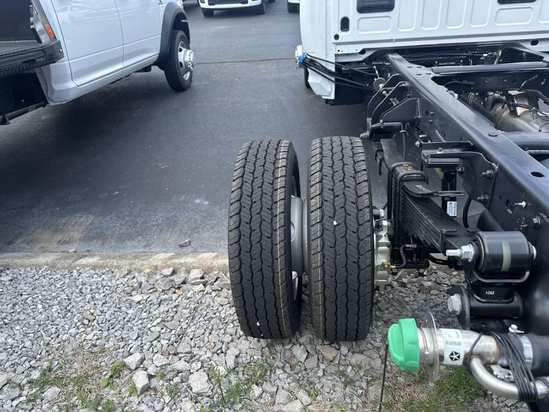 2025 RAM 4500 Tradesman Chassis Crew Cab 4x4 60