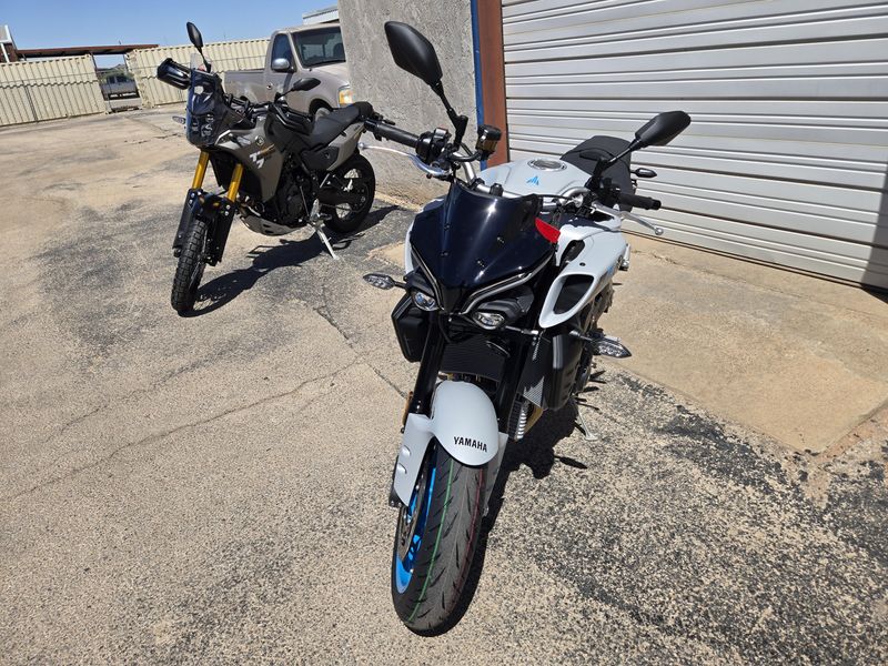 2025 Yamaha MT10 ICE STORM Image 6