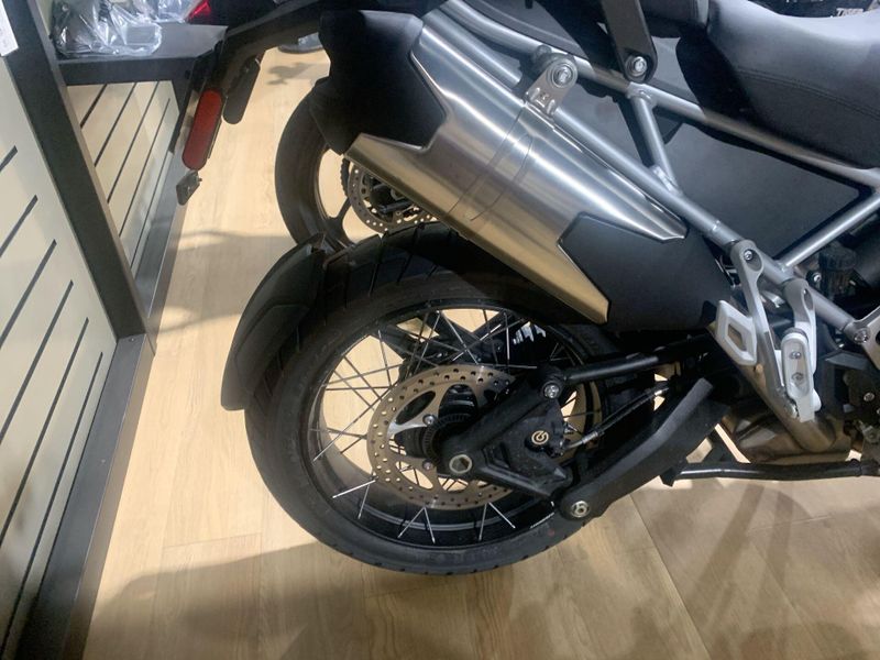 2023 Triumph TIGER 1200 RALLY PRO  in a SNOWDONIA WHITE exterior color. Del Amo Motorsports of Long Beach (562) 362-3160 delamomotorsports.com 
