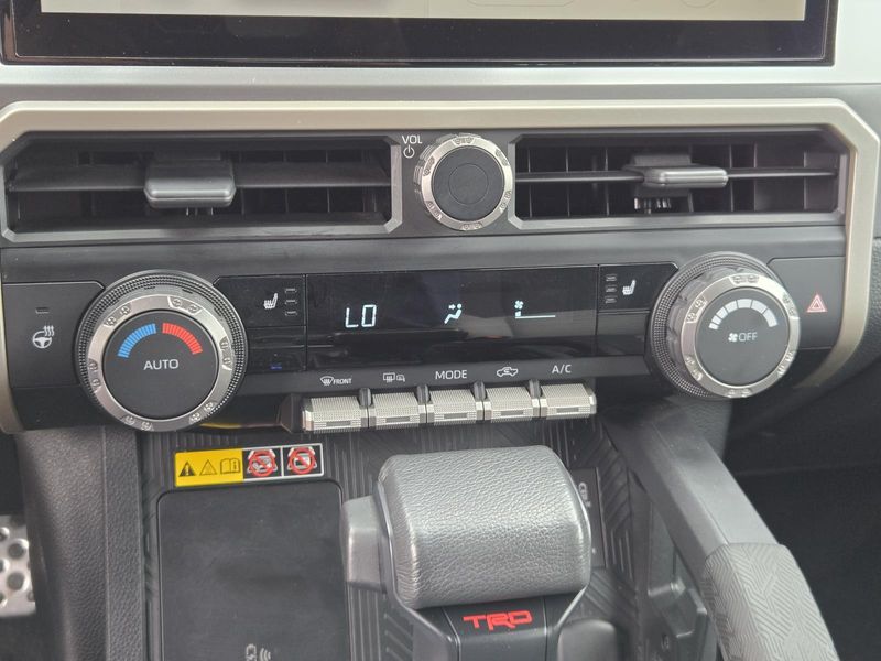 Used 2024 Toyota Tacoma TRD Sport Double Cab 5' Bed AT (Natl)