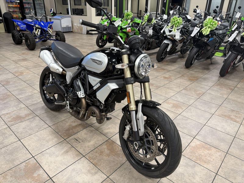 Used 2018 Ducati SCRAMBLER 1100 SPORT Image 11
