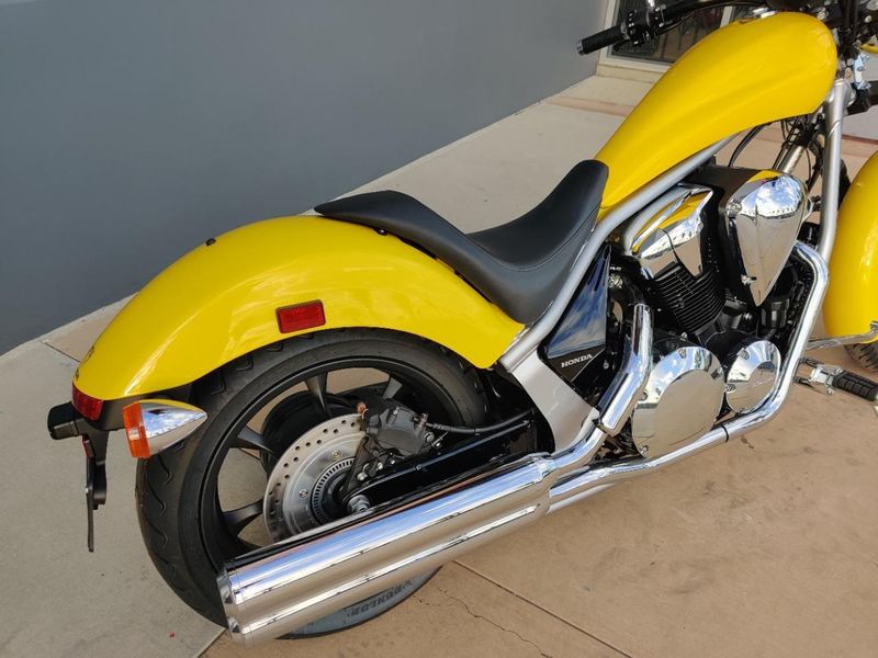 Used 2023 Honda FURY ABS Base Image 6