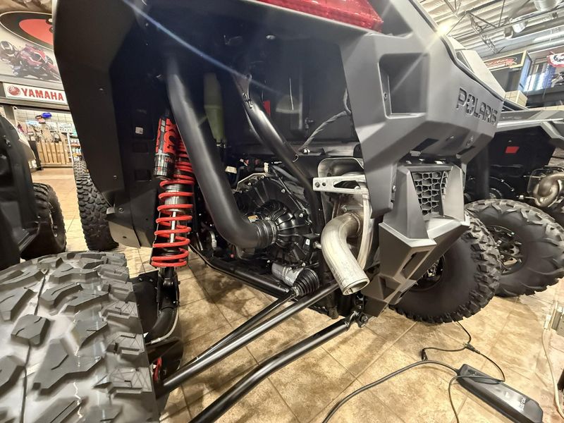 2025 Polaris RZR PRO S ULTIMATE Image 13