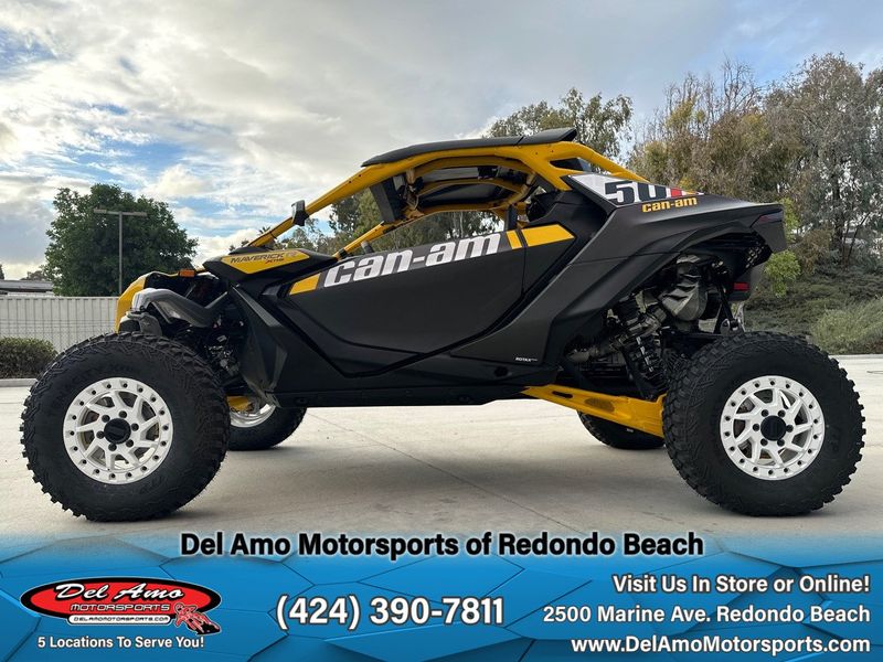 2024 Can-Am 7ARC  in a CARBON BLACK & NEO YELLOW exterior color. Del Amo Motorsports of Redondo Beach (424) 304-1660 delamomotorsports.com 