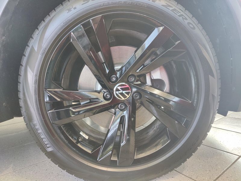2024 Volkswagen Tiguan SE R-Line Black AWD w/SunroofImage 14
