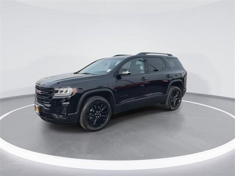 Used 2022 GMC Acadia SLTImage 4