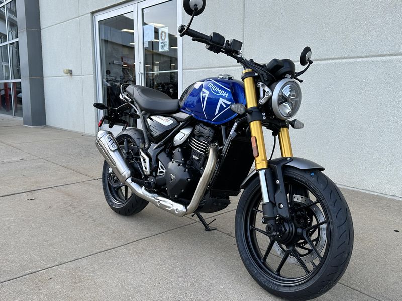 2025 Triumph SPEED 400Image 1