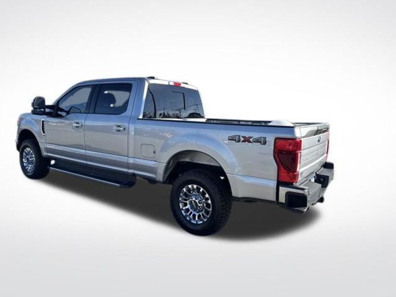 2022 Ford F-250 XLT photo 3