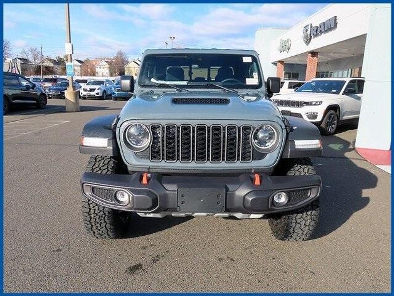 2025 Jeep Gladiator MojaveImage 3