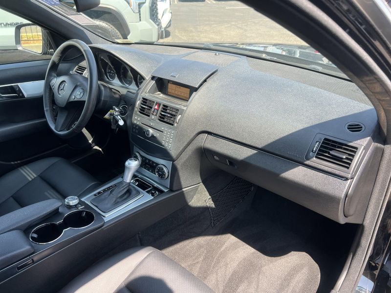 2009 Mercedes-Benz C-Class C 300Image 28