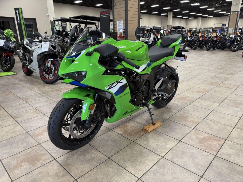 New 2026 Kawasaki NINJA ZX-6R Image 13