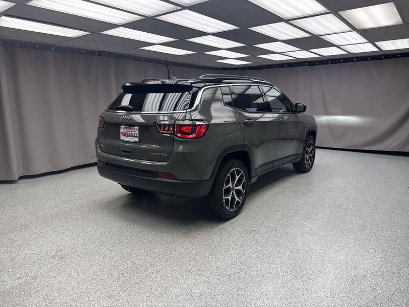 New 2026 Jeep Compass Limited 4x4Image 3