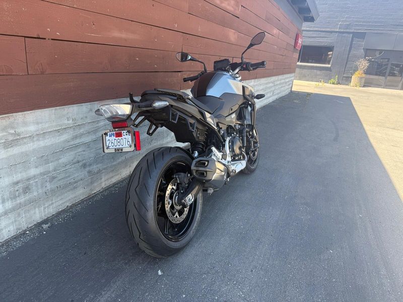 2023 BMW F 900 R 
