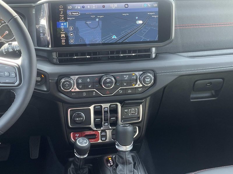 New 2026 Jeep Wrangler 4-door Rubicon X