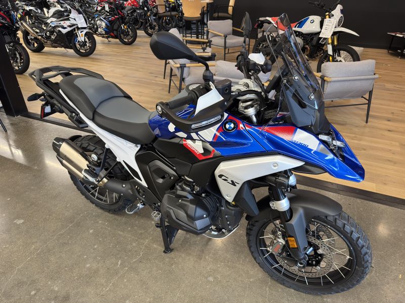 2025 BMW R 1300 GS - TROPHY - RACING BLUE METALLIC 