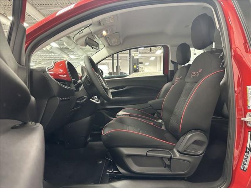 Used 2024 Fiat 500e INSPI(RED)Image 2