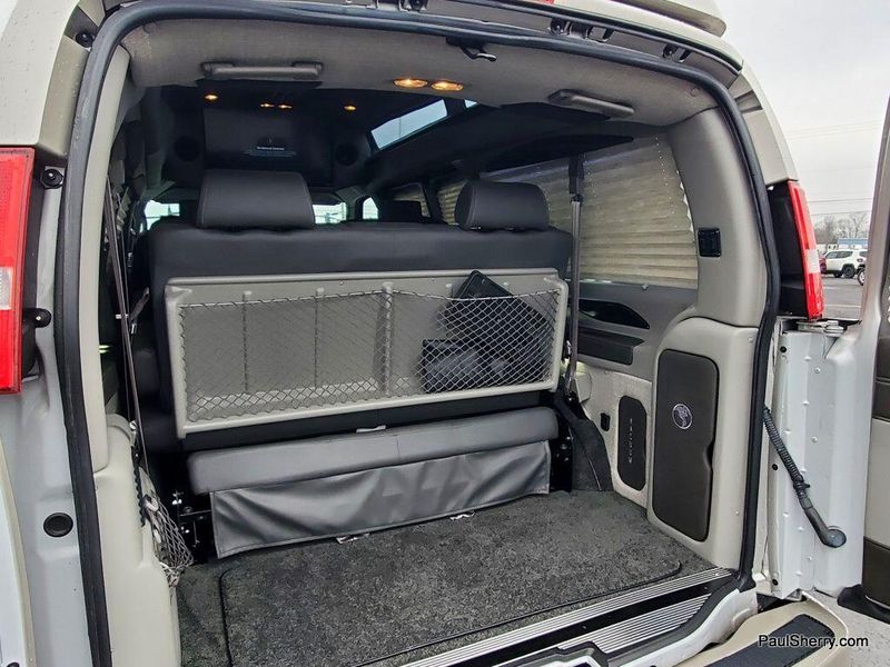 2021 Chevrolet Express Cargo Image 20