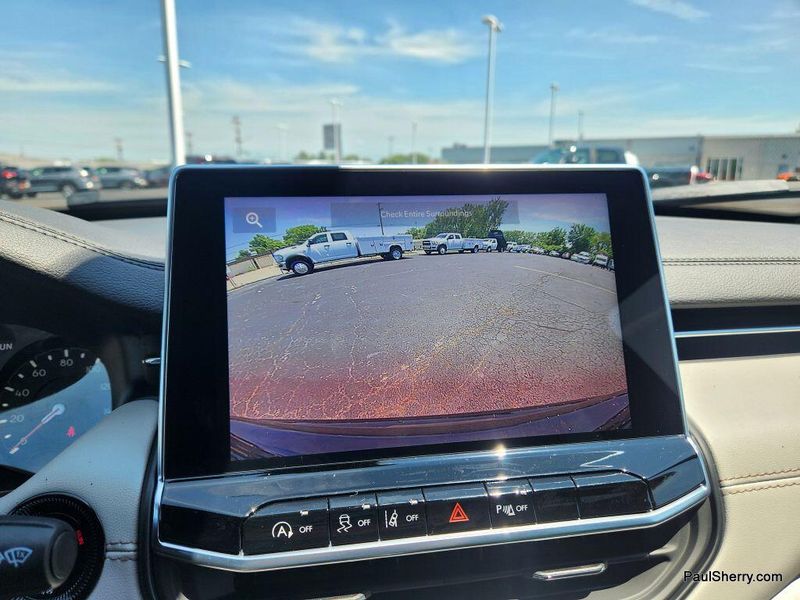 New 2025 Jeep Compass Limited 4x4