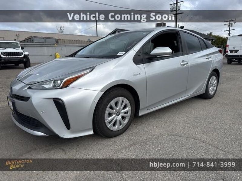 2022 Toyota Prius LEImage 1