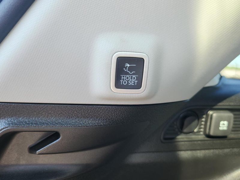 Used 2022 Jeep Grand Cherokee Limited