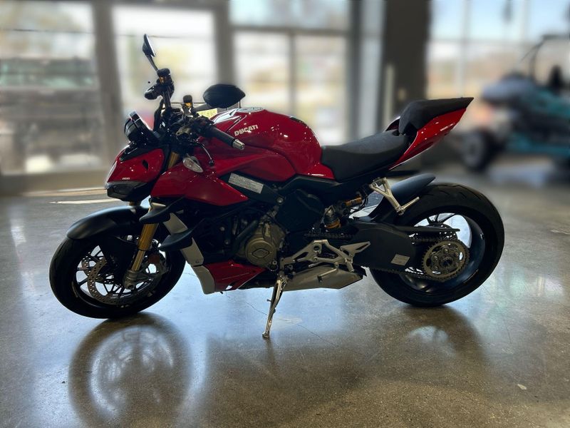 Used 2021 Ducati STREETFIGHTER V4S Image 16