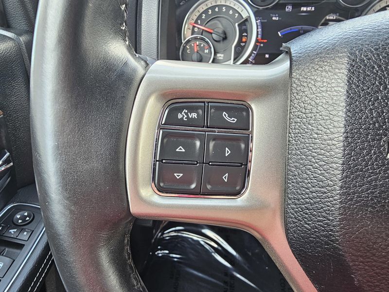 2017 RAM 1500 LaramieImage 16