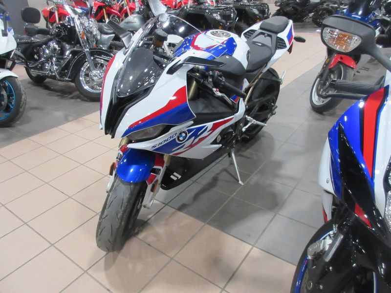 USED 2022 BMW S 1000 RR Image 3