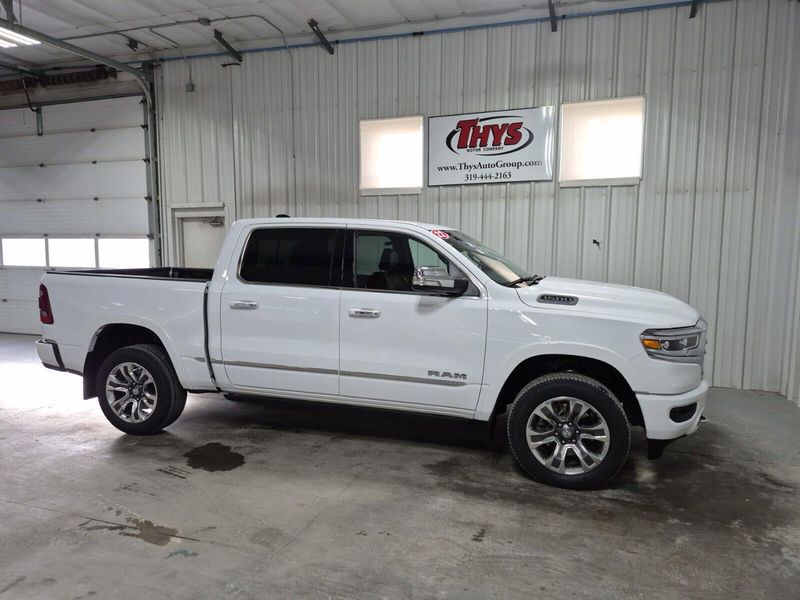 2022 RAM 1500 LimitedImage 2