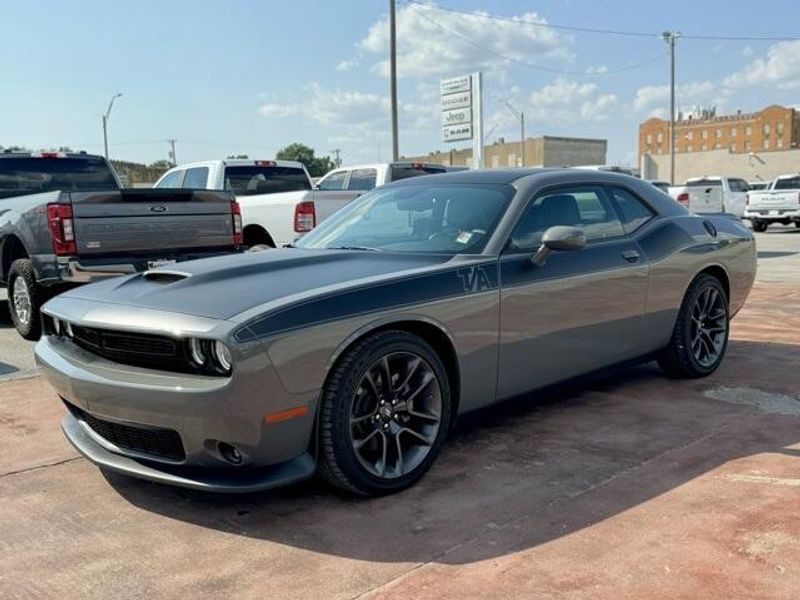 2023 Dodge Challenger R/TImage 1