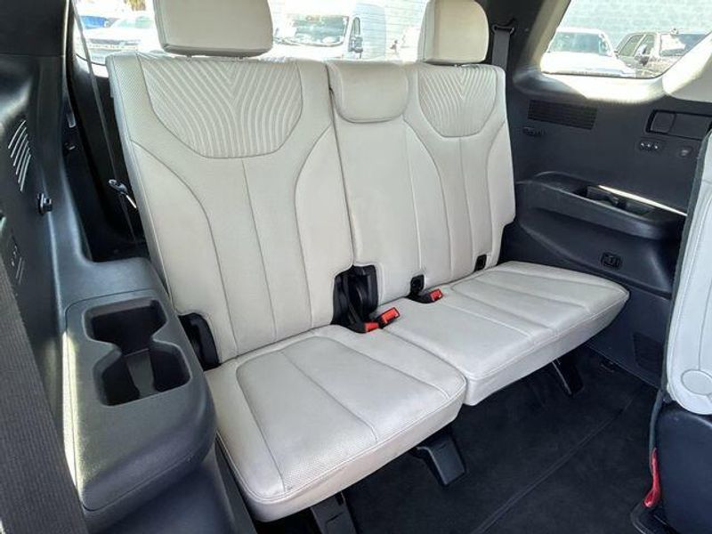 Used 2024 Hyundai Palisade CalligraphyImage 15