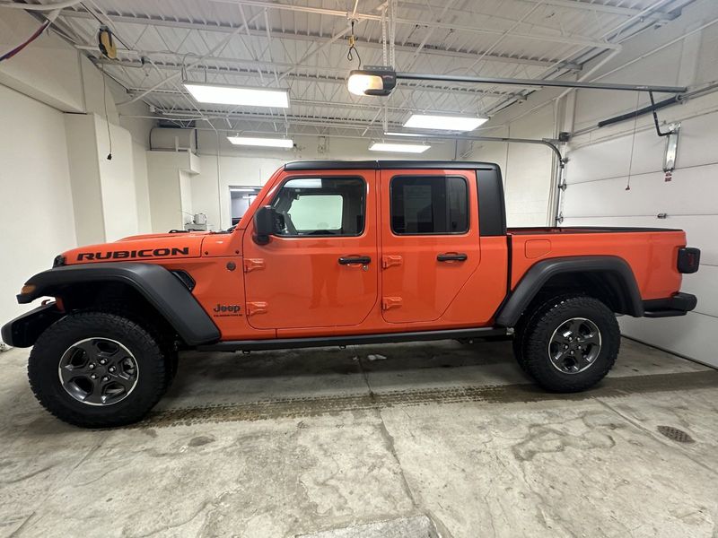 2023 Jeep Gladiator RubiconImage 2