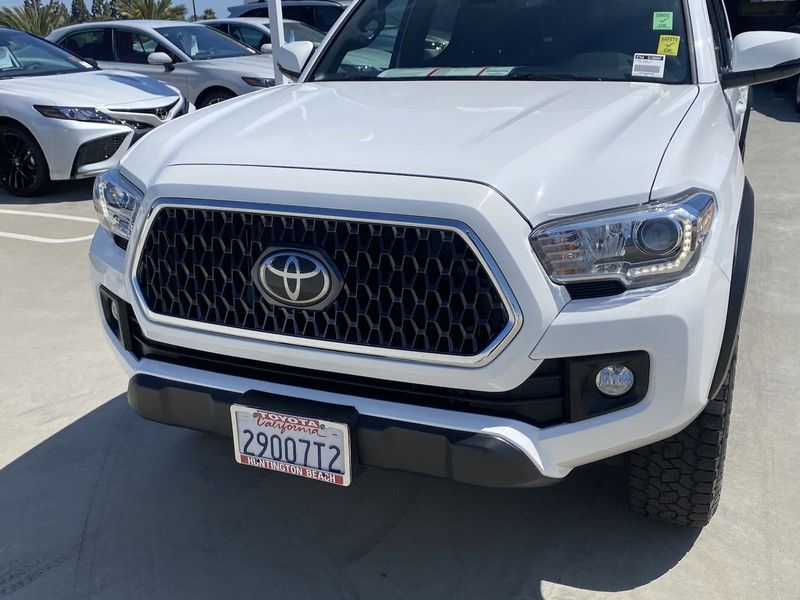 2019 Toyota Tacoma TRD Off-RoadImage 9