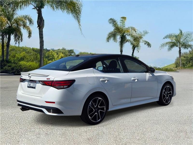 Used 2025 Nissan Sentra SR CVT