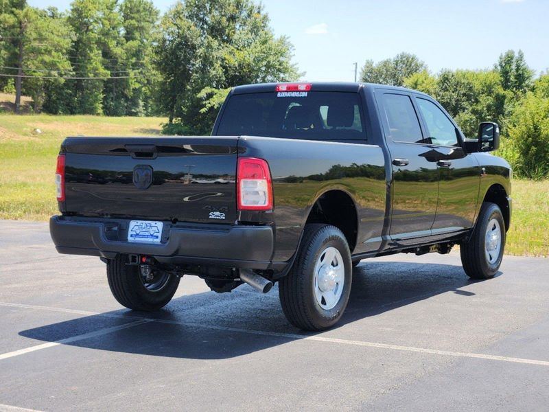 2024 RAM 2500 Tradesman Crew Cab 4x4 6