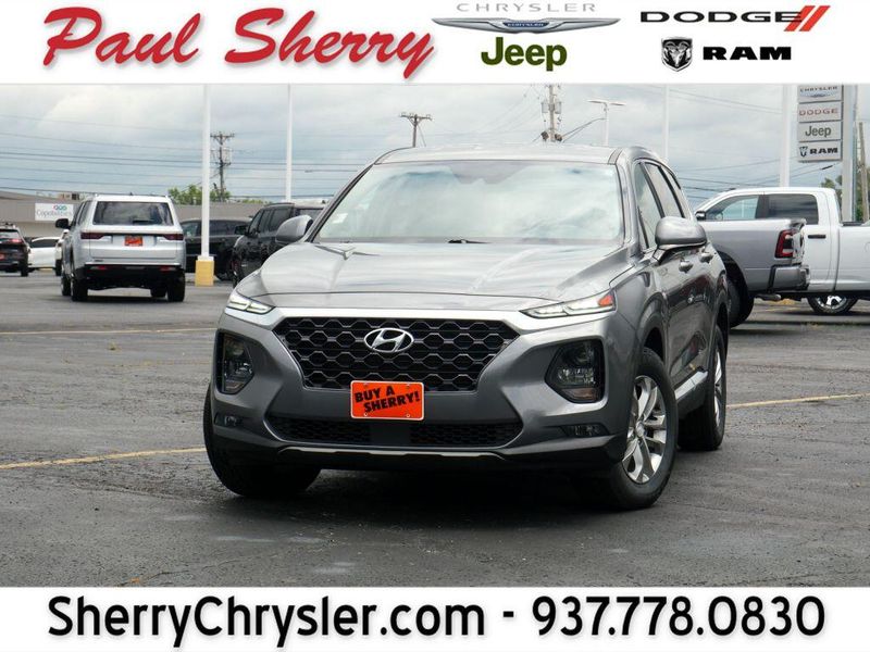 Used 2019 Hyundai Santa Fe SELImage 1