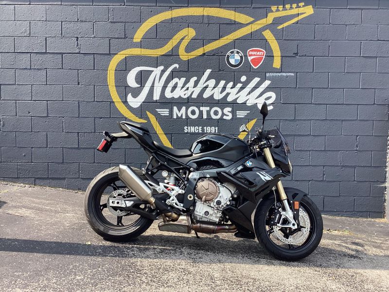 2023 BMW S 1000 R 