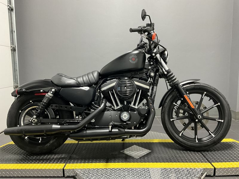2022 Harley-Davidson SPORTSTER IRON 883Image 5